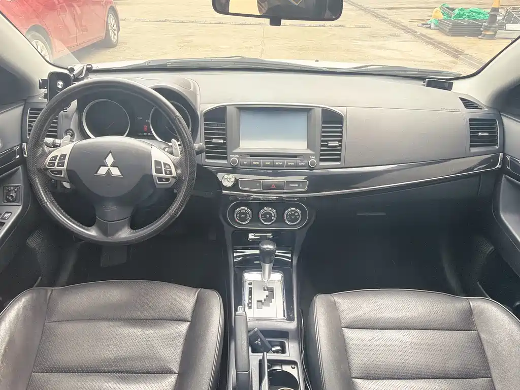 Mitsubishi Lancer EX 2014 — фото 14