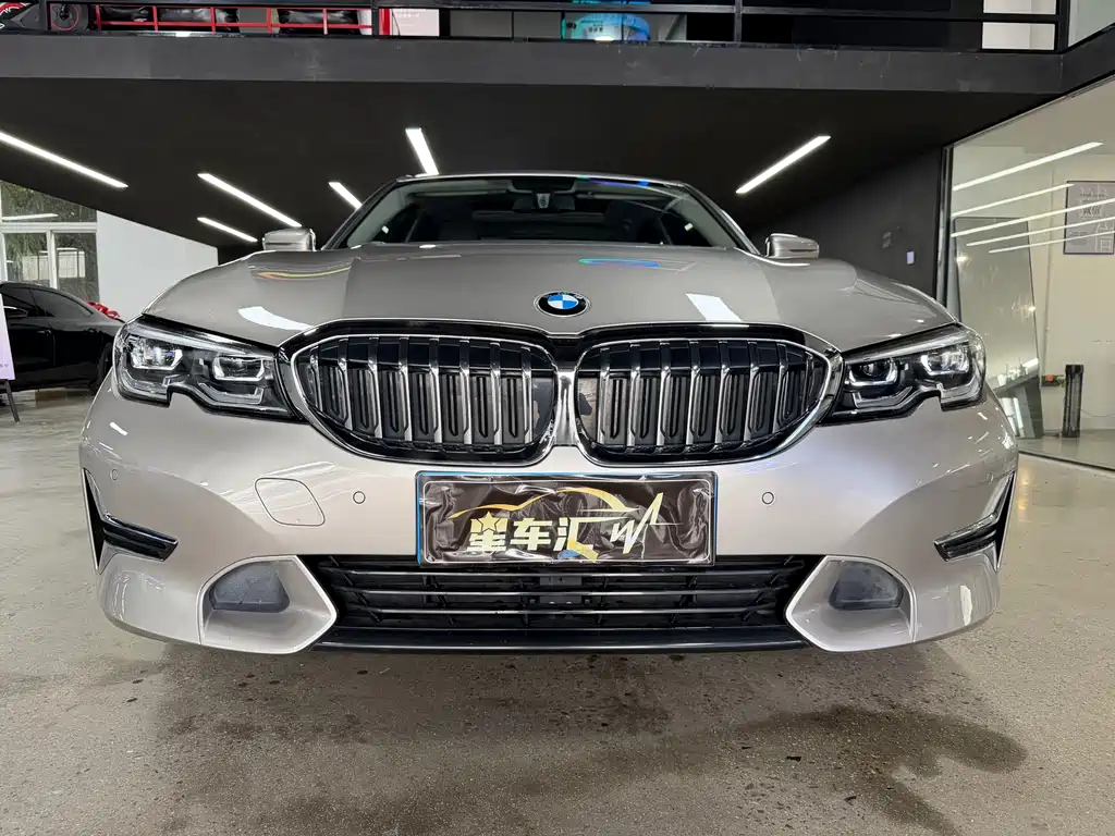 BMW 3 Series 2020