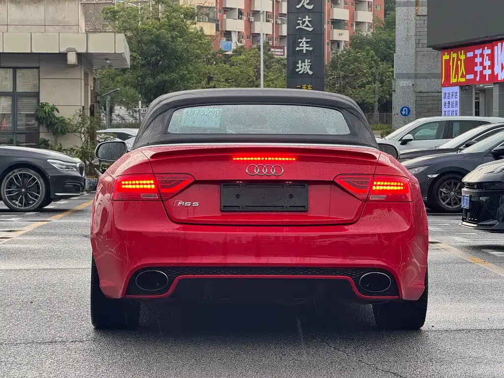 Audi RS 5 2017 — фото 8