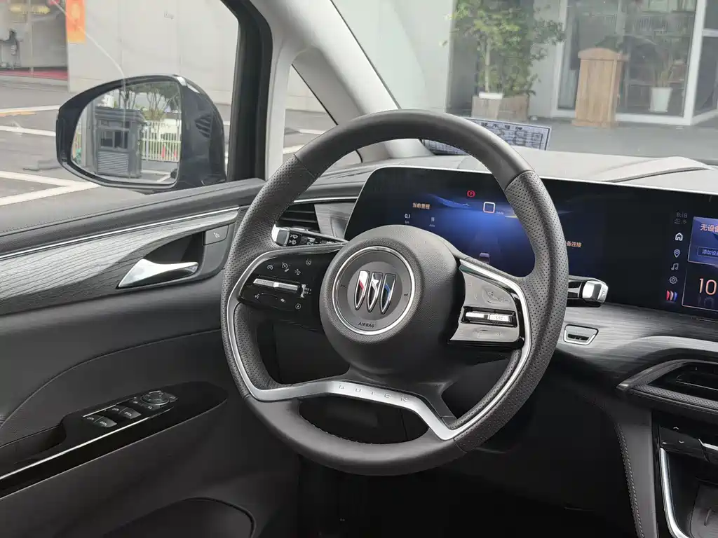 Buick GL8 New Energy 2025 — фото 15