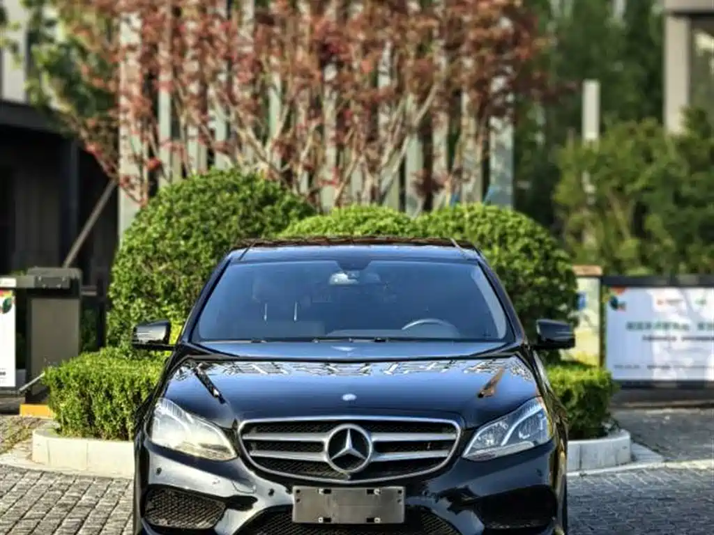 Mercedes-Benz E-Class 2016