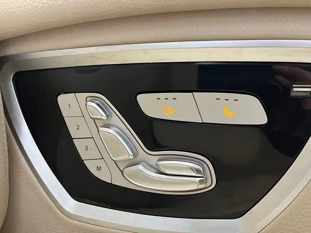 Mercedes-Benz Vito 2018 — фото 15