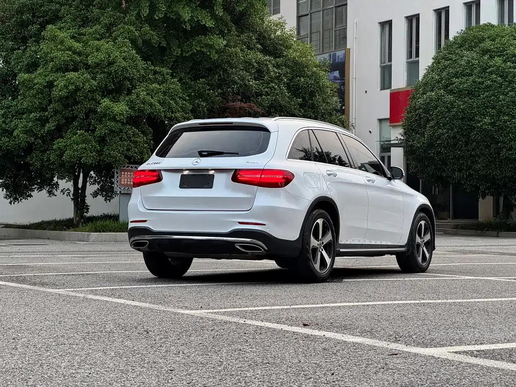 Mercedes-Benz GLC 2018 — фото 6
