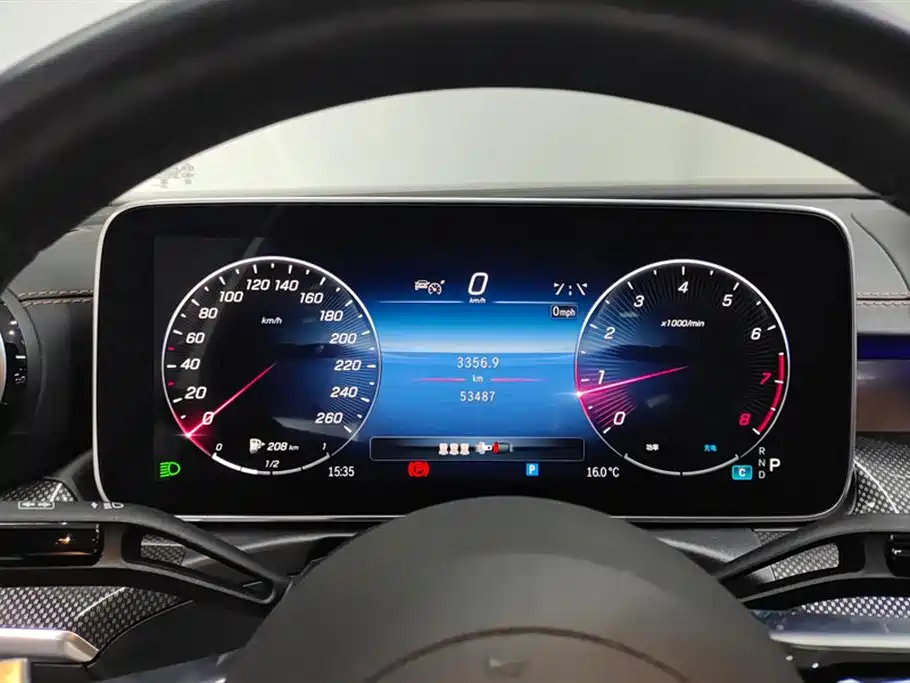 Mercedes-Benz C-Class 2023 — фото 14