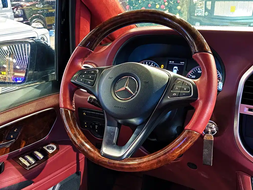 Mercedes-Benz Vito 2018 — фото 27