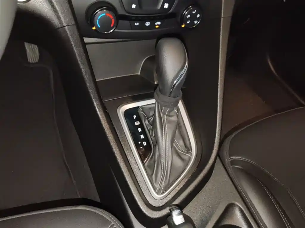 Buick Excelle 2021 — фото 14