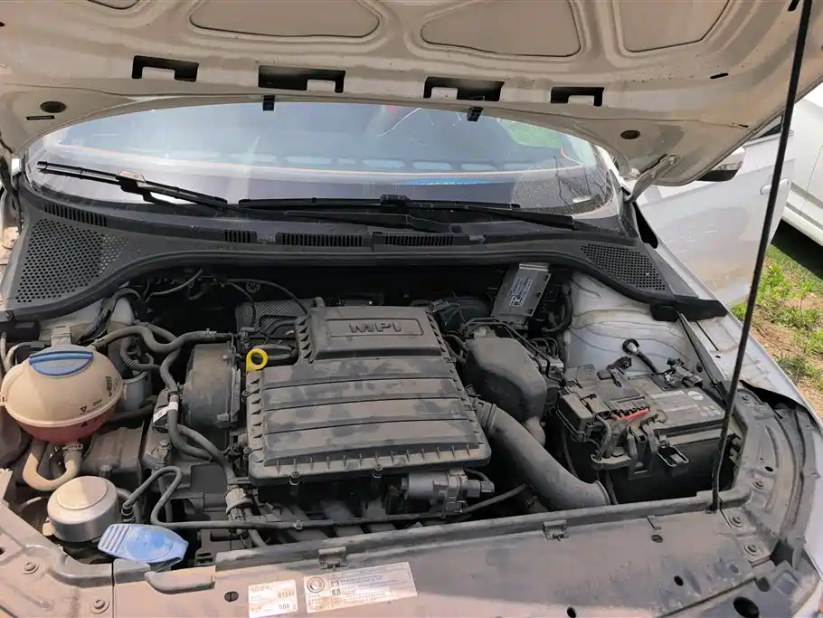 Skoda Rapid Spaceback 2019 — фото 10