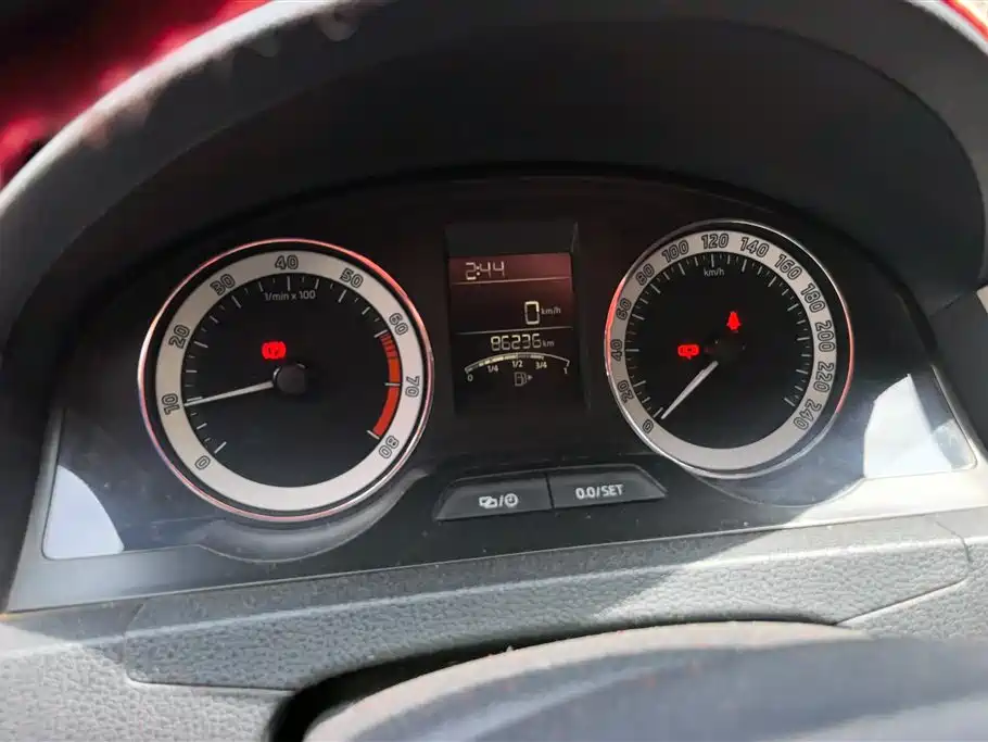 Skoda Rapid Spaceback 2019 — фото 14