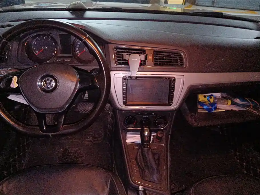 Volkswagen Gran Lavida 2015 — фото 12