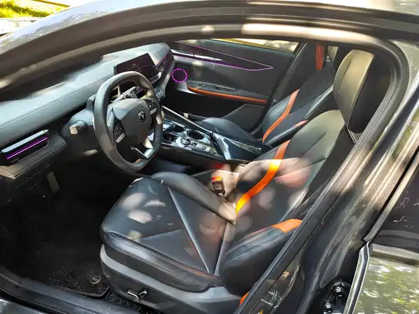 Changan UNI-V 2022