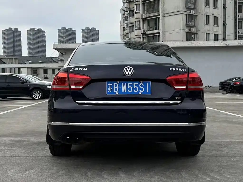 Volkswagen Passat 2015 — фото 9