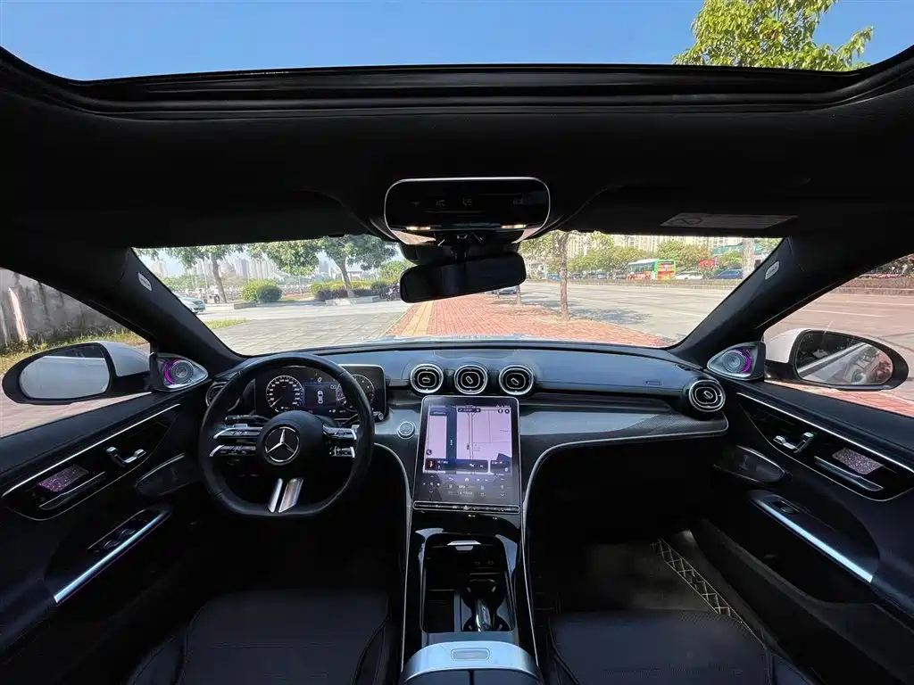 Mercedes-Benz C-Class 2023