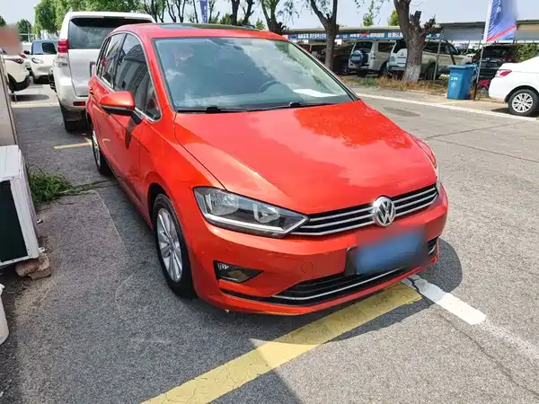 Volkswagen Golf Jialu 2016