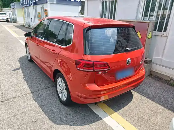 Volkswagen Golf Jialu 2016