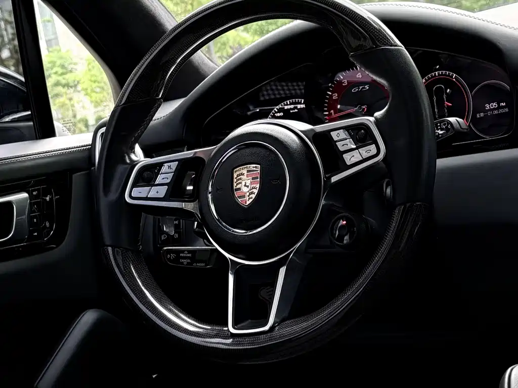 Porsche Cayenne 2018 — фото 8