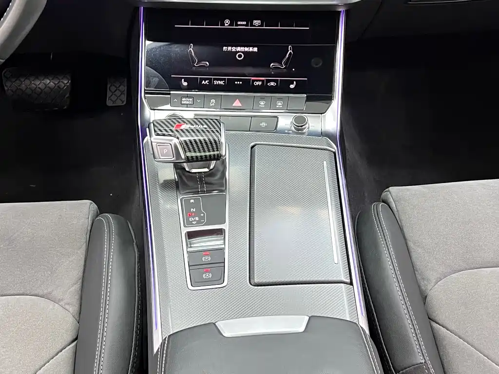 Audi A6L 2021 — фото 15