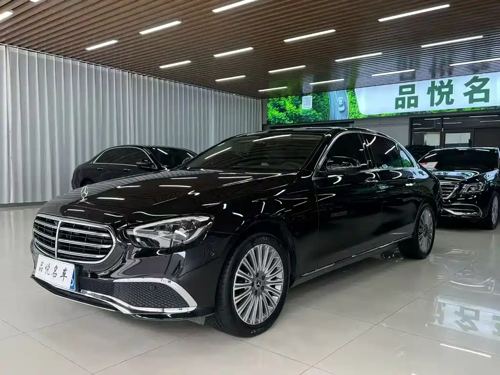 Mercedes-Benz E-Class 2023