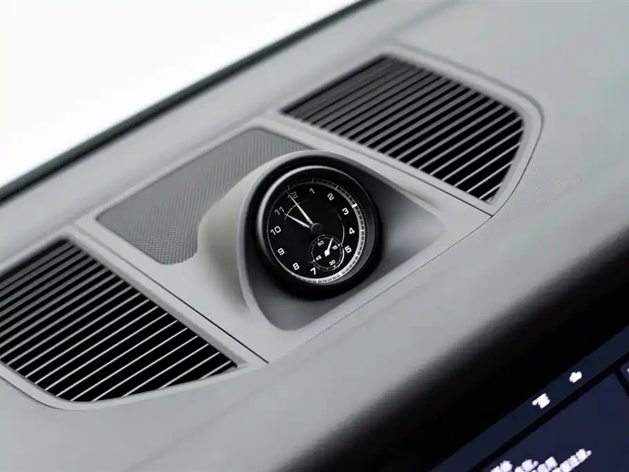 Porsche Macan 2022 — фото 19