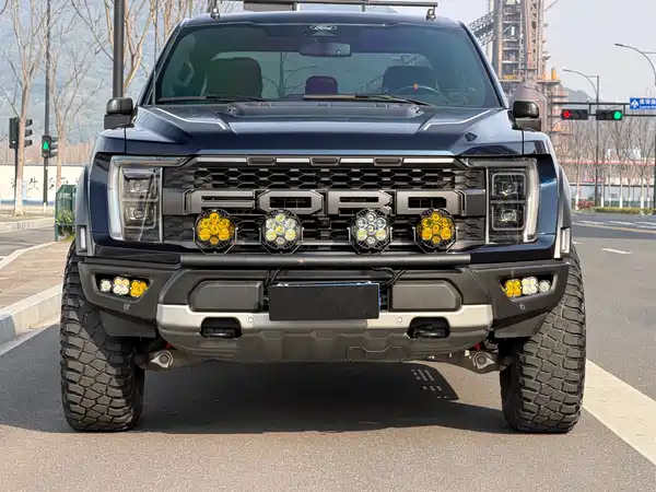 Ford F-150 Raptor 2023