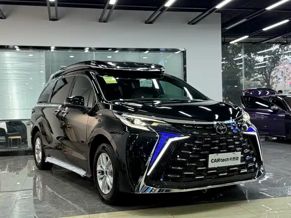 Toyota Granvia 2026