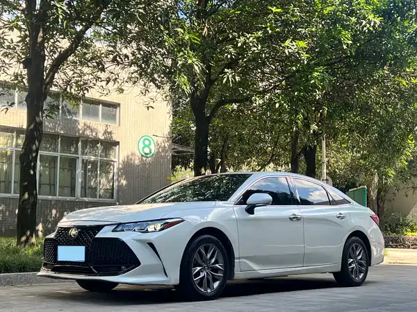 Toyota Avalon 2020