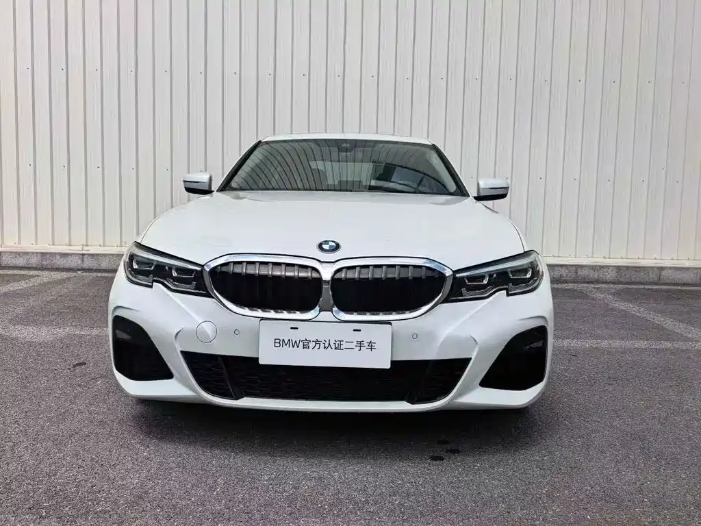 BMW 3 Series 2021