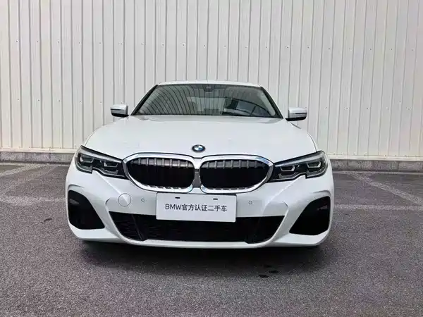BMW 3 Series 2021
