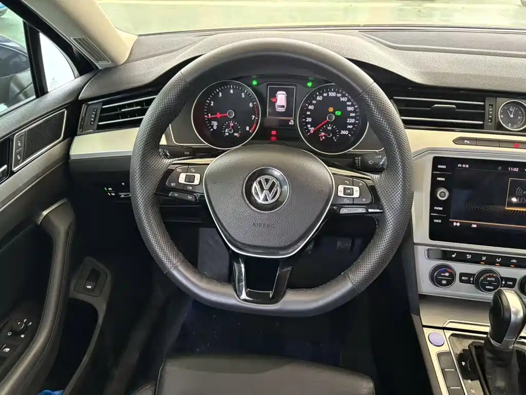 Volkswagen Viloran 2019 — фото 11