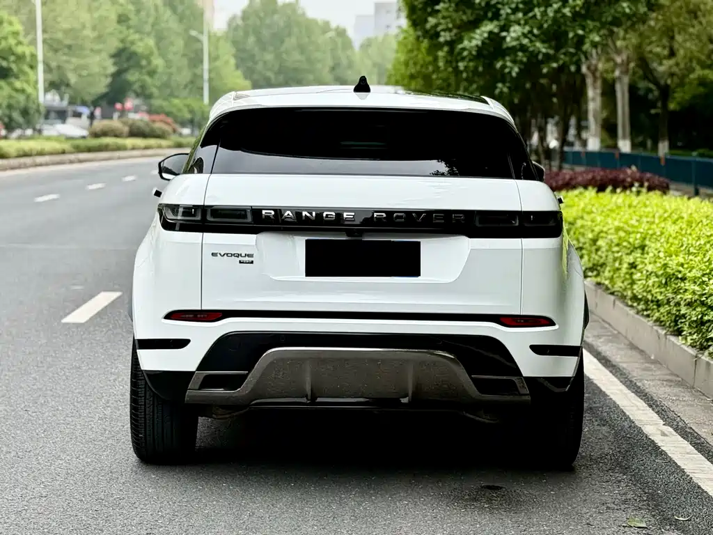 Land Rover Evoque 2022 — фото 13