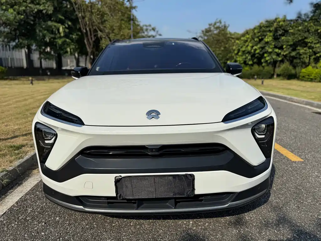 NIO ES6 2021