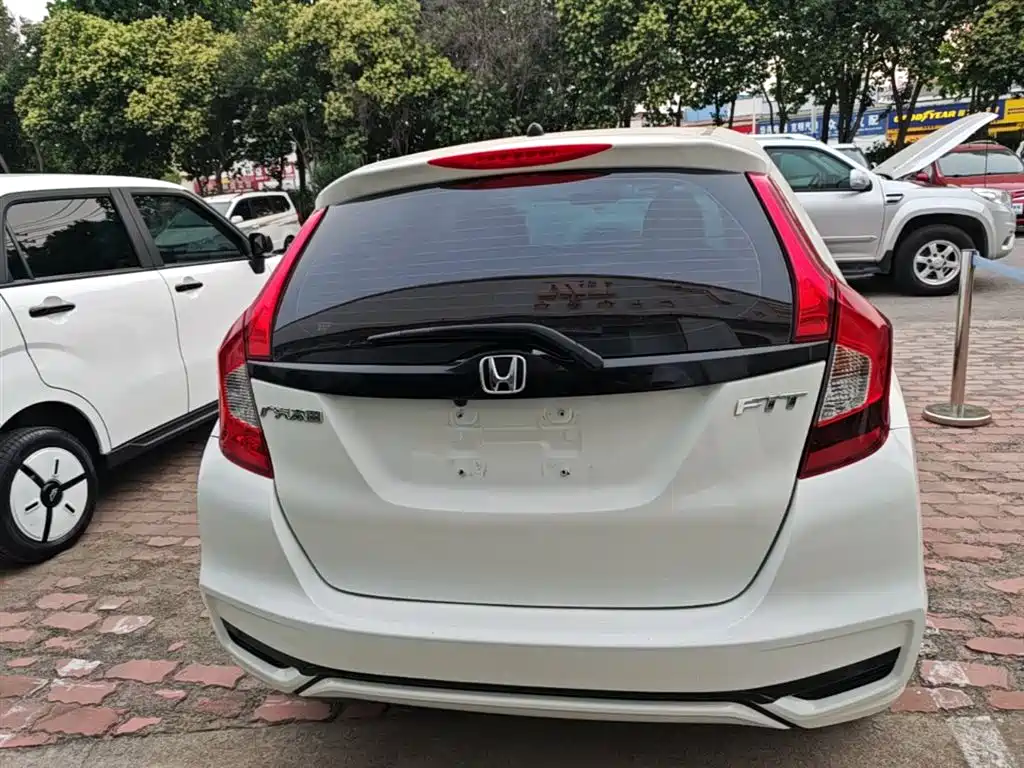 Honda Fit 2019 — фото 6