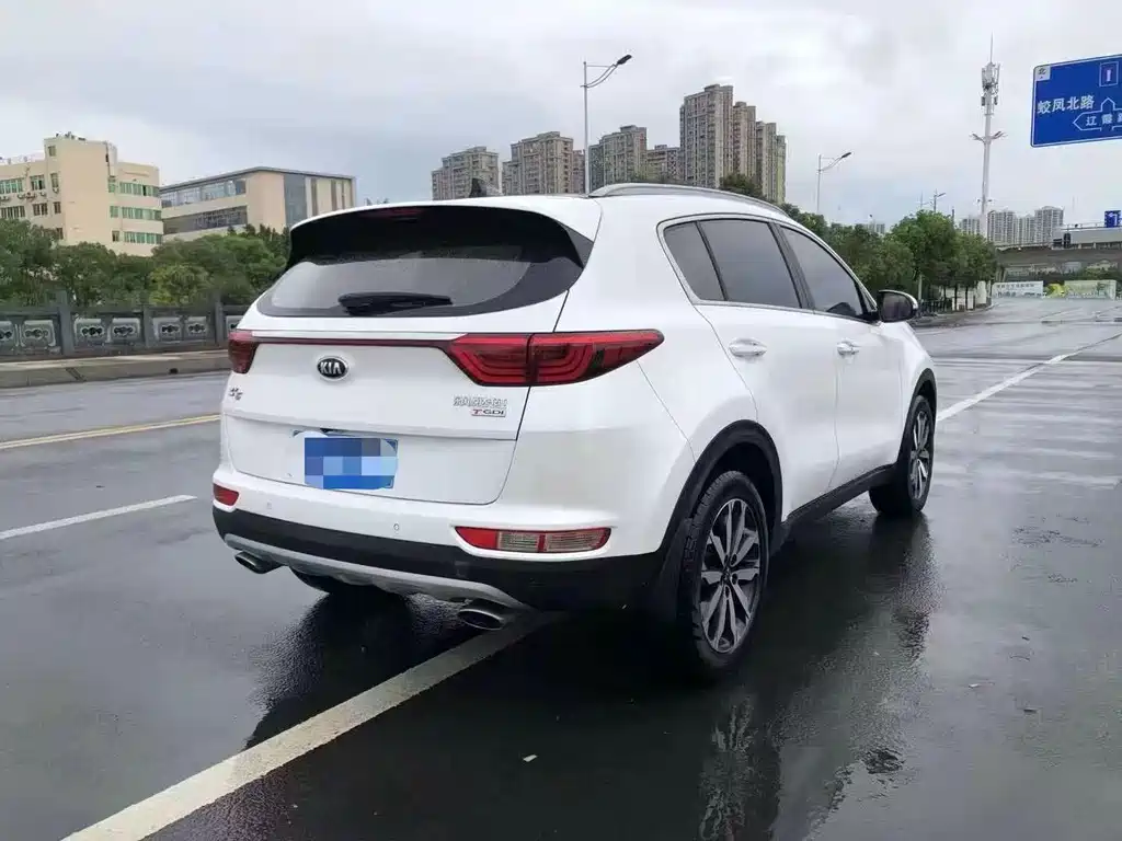 Kia KX5 2016 — фото 7