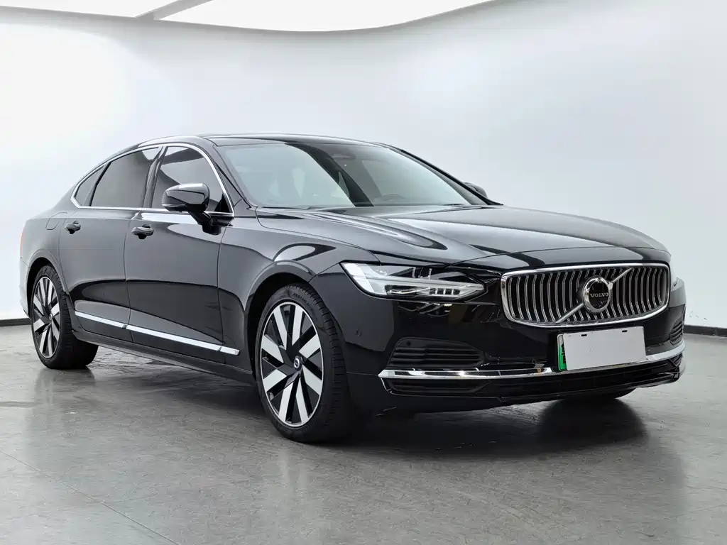 Volvo S90 PHEV 2024