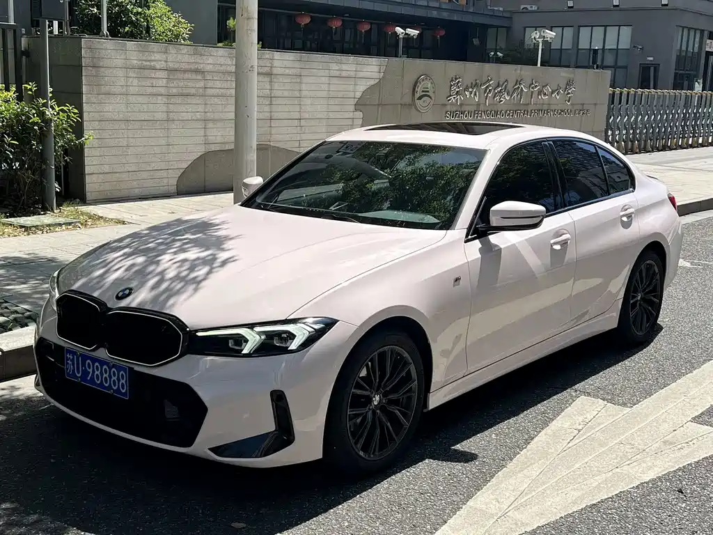 BMW 3 Series 2024