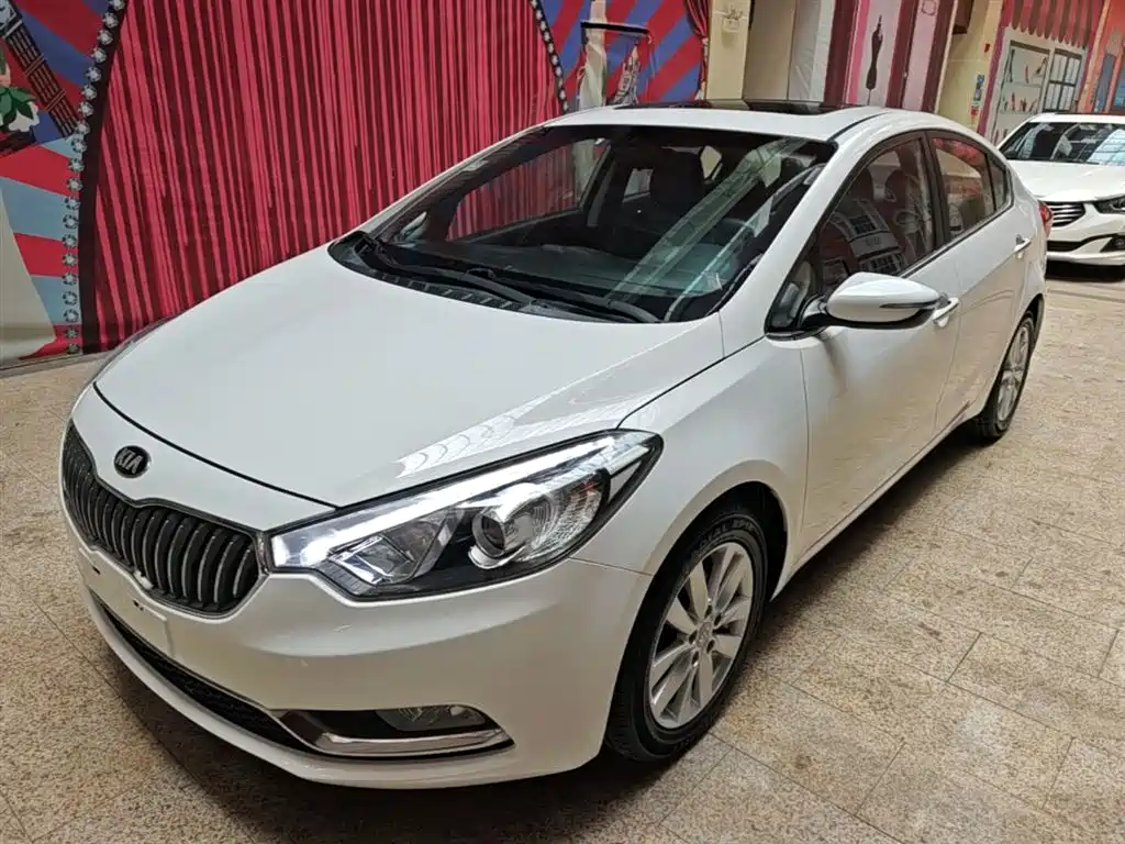 Kia K3 2015