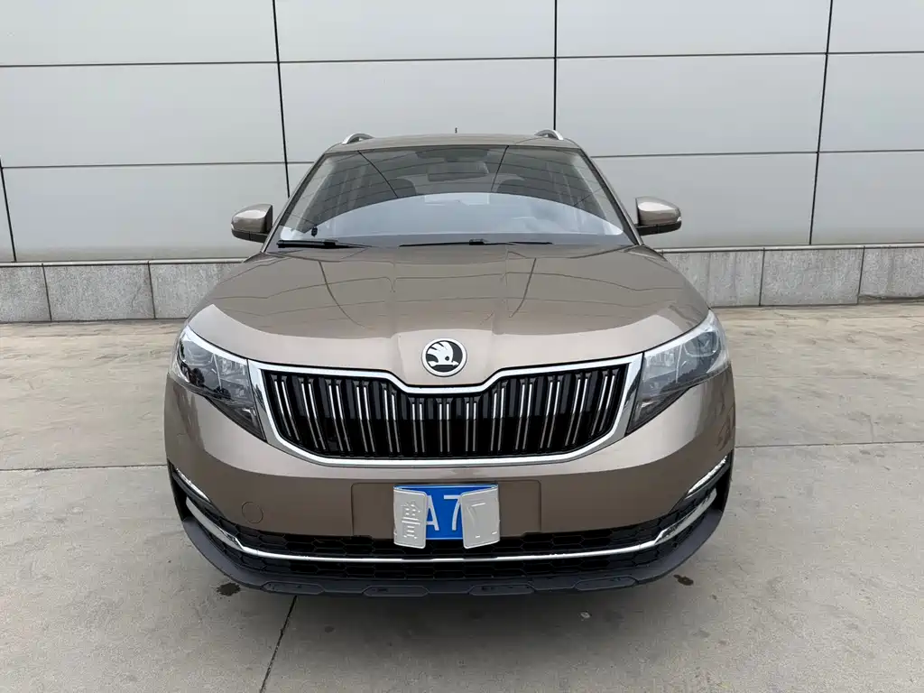 Skoda Kamiq 2023 — фото 3