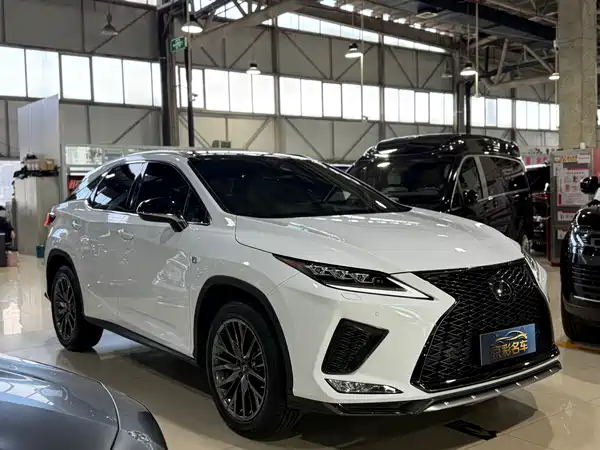 Lexus RX 2020