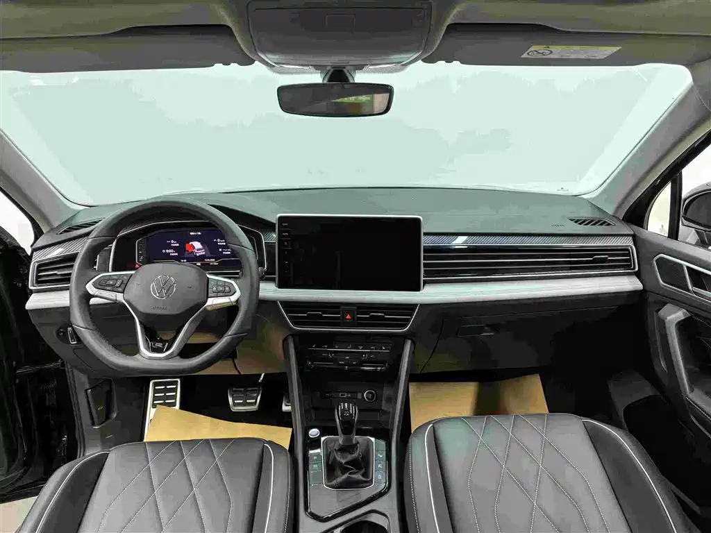 Volkswagen Tiguan L 2025 — фото 16