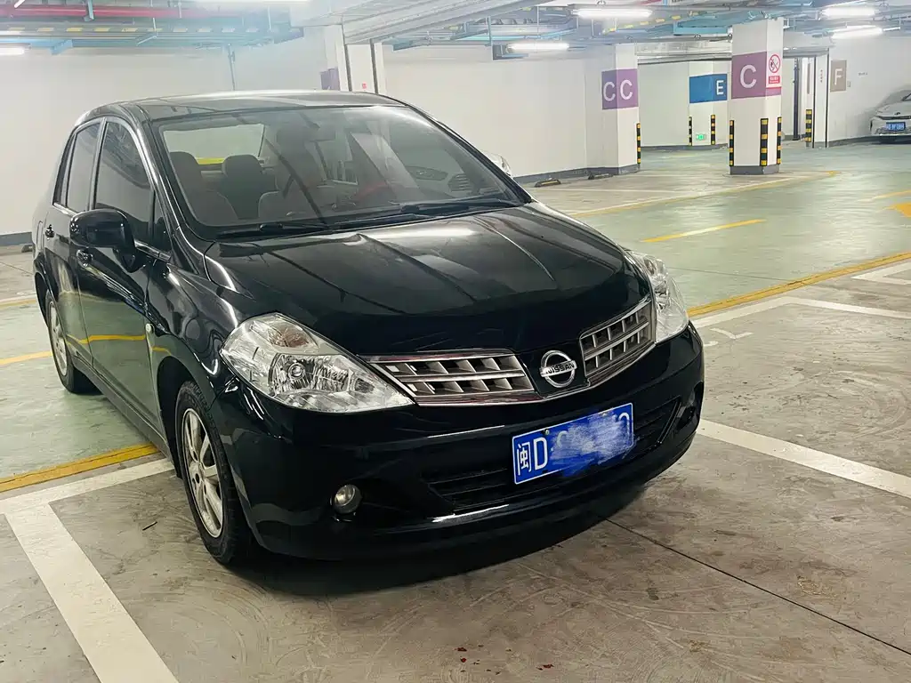 Nissan Tiida 2009