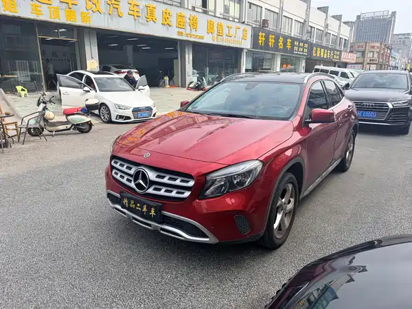 Mercedes-Benz GLA 2018