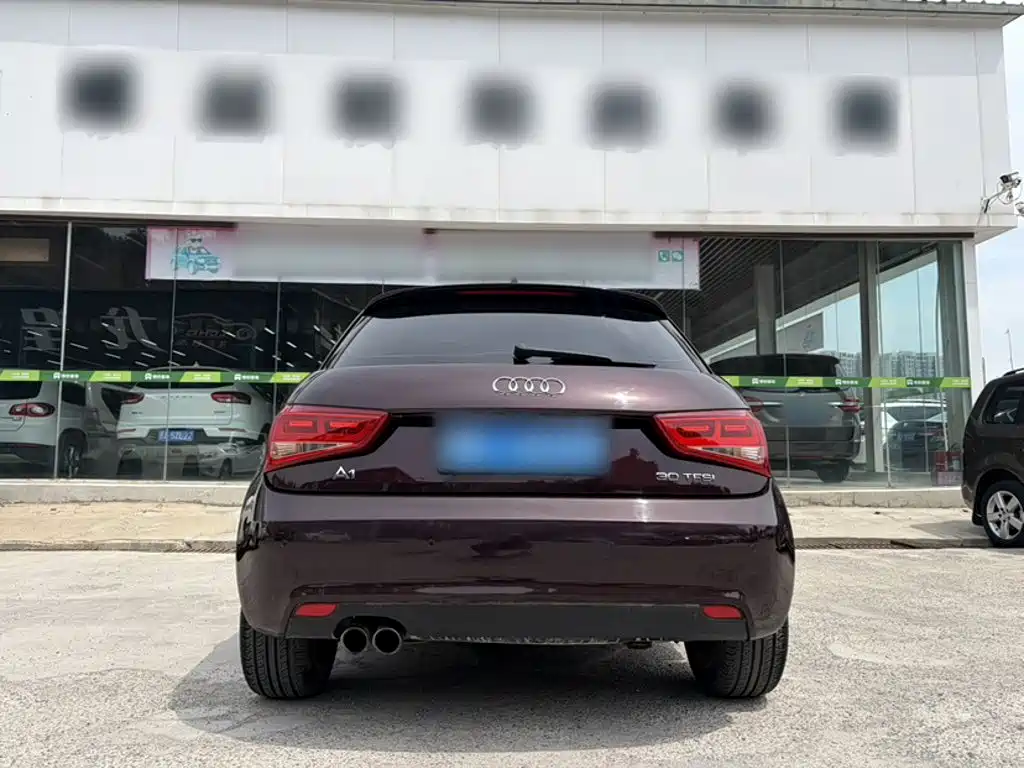 Audi A1 2015