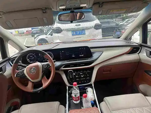 Buick GL8 2022