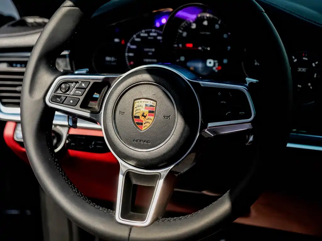 Porsche Panamera 2017 — фото 13