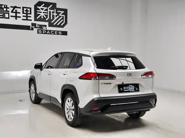 Toyota Frontlander 2023