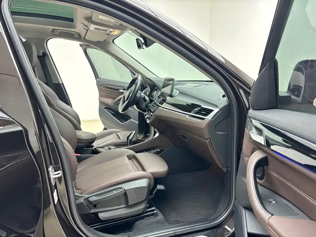 BMW X1 2020 — фото 10