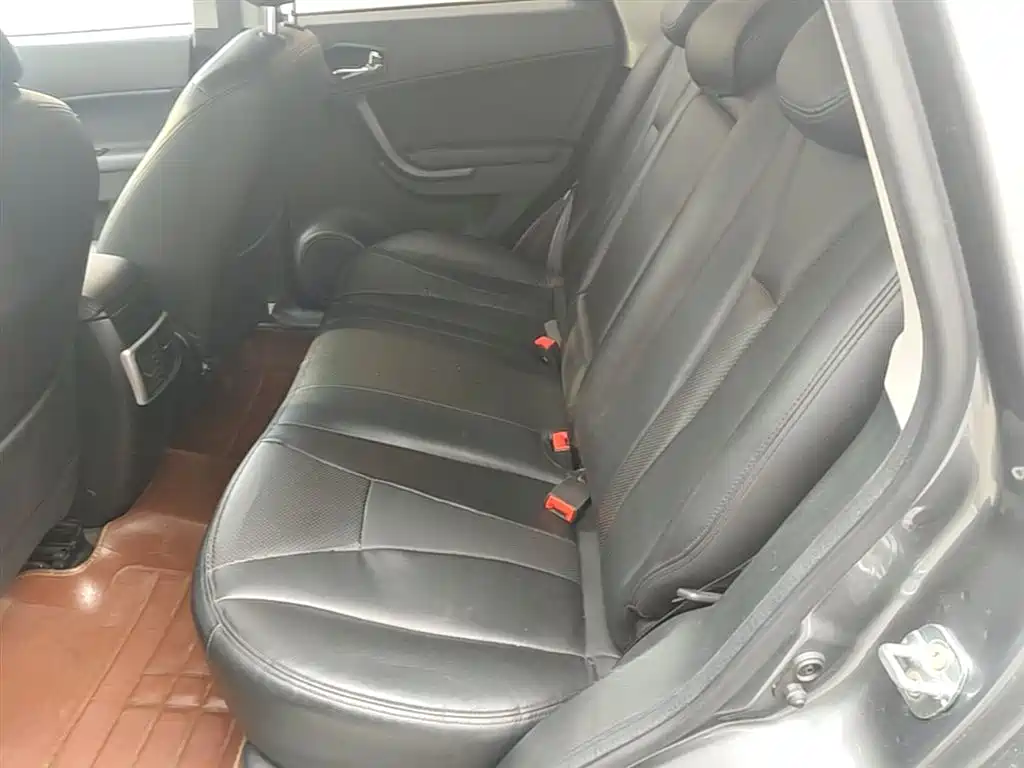 GAC Motor Trumpchi GS5 2014 — фото 17