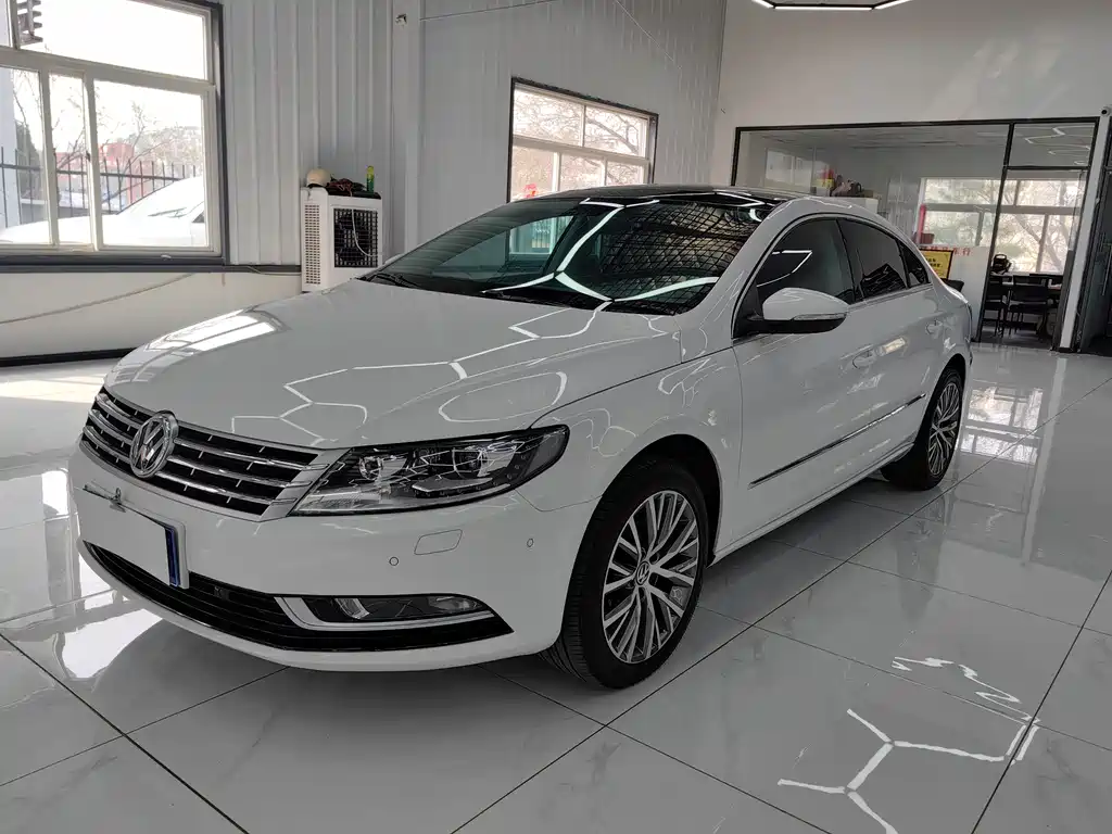 Volkswagen CC 2018 — фото 1