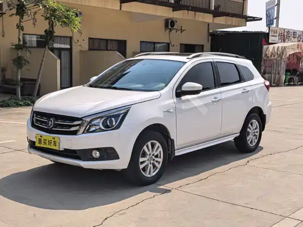 Venucia T70 2016