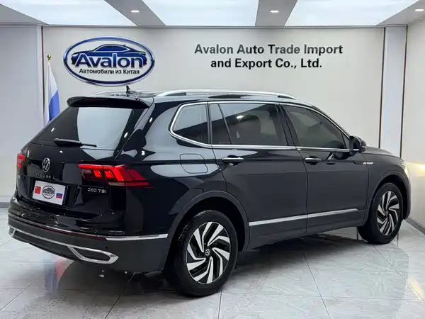 Volkswagen Tiguan L 2023