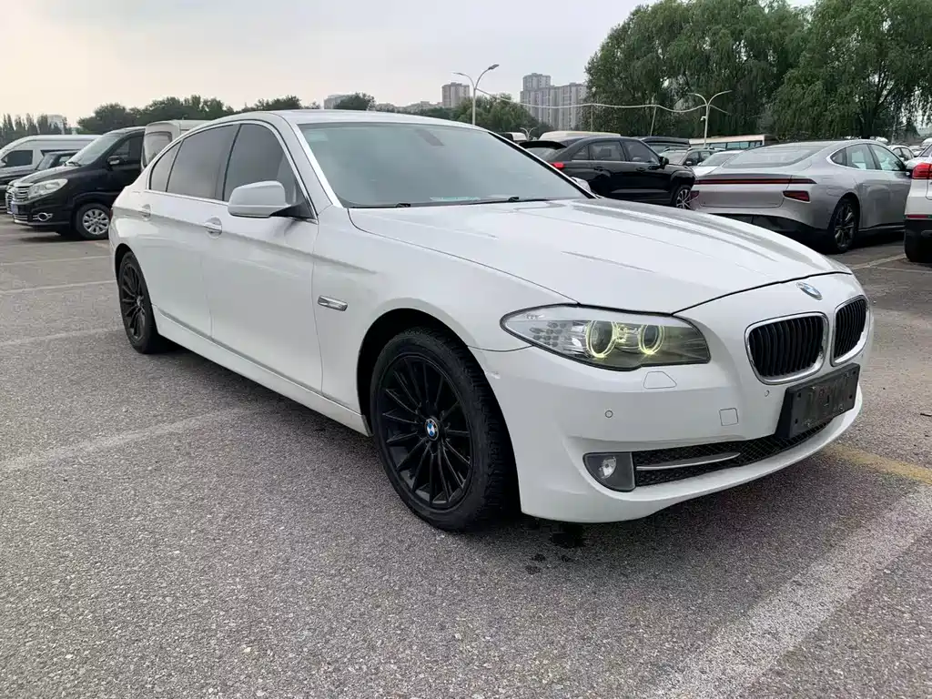 BMW 5 Series 2012